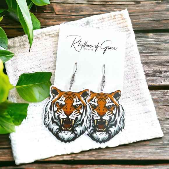 Fierce Handmade Tiger Earrings - Wild Animal Jewelry, Perfect for Tiger Lovers! - Picture 3 of 5